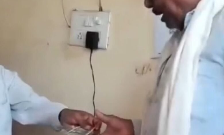 Bilaspur News :विक्रेता संघ का अध्यक्ष निकला घोटाले का मास्टरमाइंड! गरीबों को चावल की जगह जबरन पैसे देने को किया मजबूर अब सवाल – क्या रिश्ता-तंत्र बचा पाएगा या होगी जेल की यात्रा ? देखिए,Video…