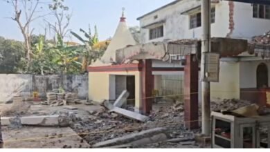 Koriya News:– पूजा कर बाहर निकल रही गर्भवती महिला पर गिरा मंदिर का पिलर, मौत