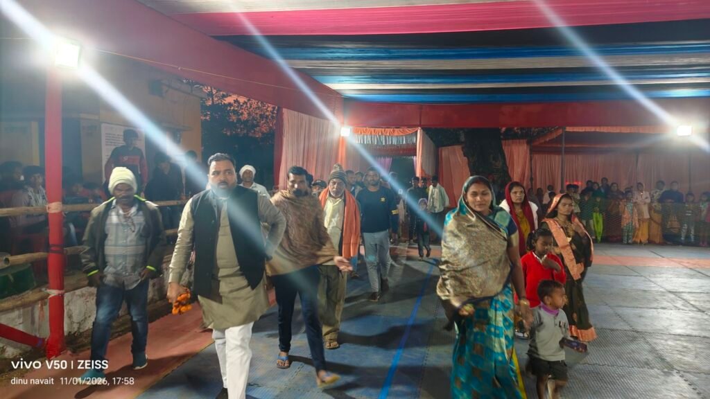 राज्य स्तरीय कबड्डी प्रतियोगिता का शुभारंभ ढोल-ताशों के साथ हुआ मुख्य अतिथि पूर्व मंडी अध्यक्ष शुक्ला का स्वागत