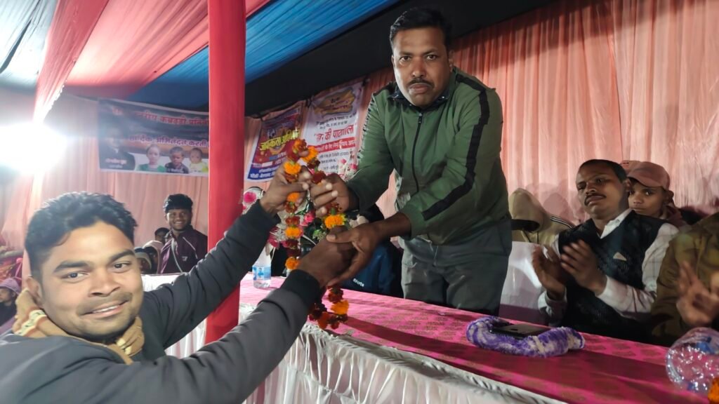 राज्य स्तरीय कबड्डी प्रतियोगिता के दूसरे दिन मुख्य अतिथियों का हुआ भव्य अभिनंदन