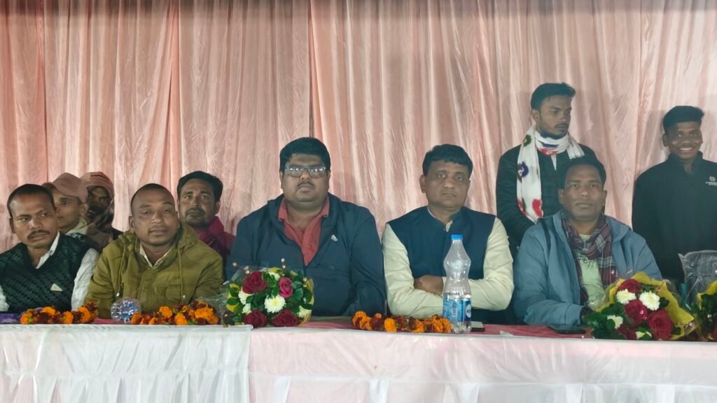 राज्य स्तरीय कबड्डी प्रतियोगिता के दूसरे दिन मुख्य अतिथियों का हुआ भव्य अभिनंदन