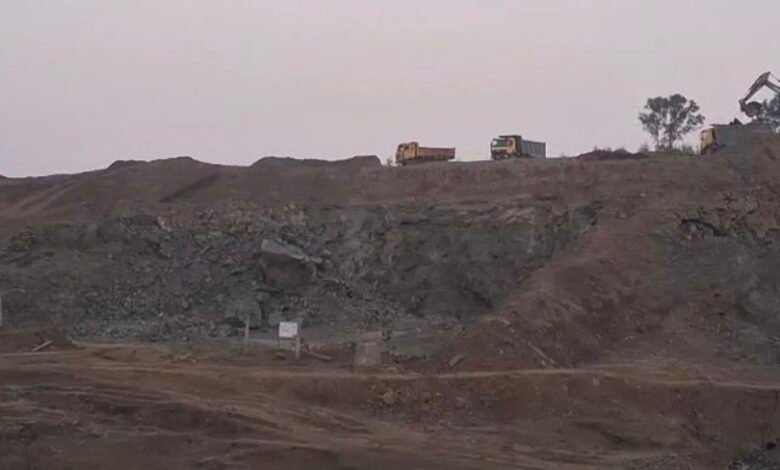 Chhattisgarh Journalist Attack News:–रामराज के दावे, गुंडों का राज महिलाएं, पत्रकार और आम नागरिक असुरक्षित सुशासन के दावे खोखले, कानून-व्यवस्था शून्य, सवाल उठ रहे