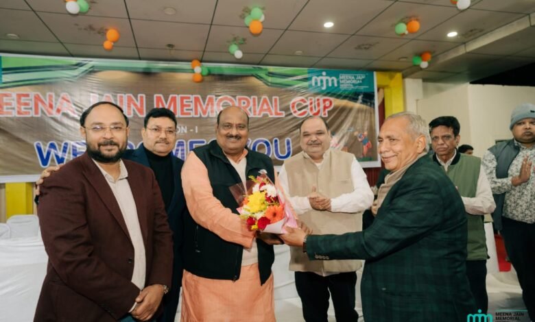 कोरबा में पहली बार इंटर-स्कूल और ओपन टेनिस बॉल फ्लड लाइट एमजीएम मेमोरियल क्रिकेट टूर्नामेंट