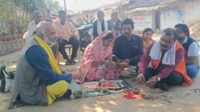 पालिकाध्यक्ष के हाथों सीसी रोड का हुआ भूमिपूजन,दस लाख रू की लागत से बनेगा दो जगहों पर  सी सी रोड