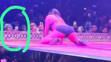 CG:– बार बालाओं का अर्धनग्न डांस,एसडीएम बनाते रहे वीडियो लुटाए पैसे,पुलिस वालों ने किया किस,वीडियो वायरल