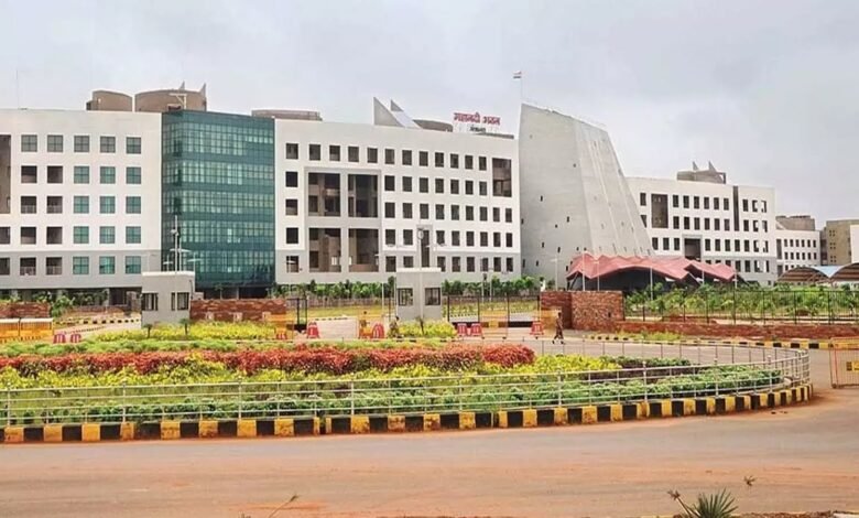 CG Teacher News:–&nbsp; राज्य स्तरीय समीक्षा बैठक में शिक्षा अधिकारी बताएंगे, कितने शौचालय बने और कितनों की हुई मरम्मत