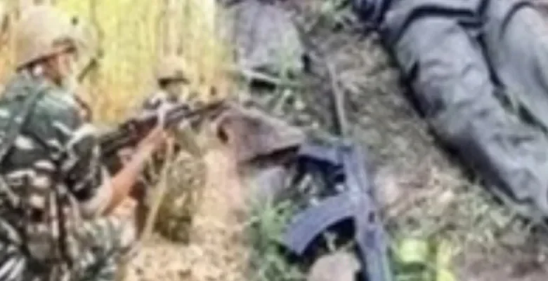 CG Nakasl Encounter:– नेशनल पार्क एरिया में मुठभेड़, एरिया चीफ दिलीप वेंडजा व महिला नक्सली सहित चार ढेर